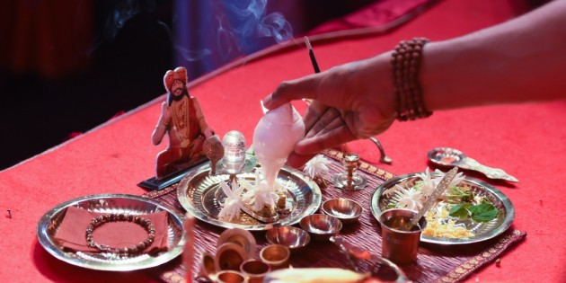 devotional home puja ritual