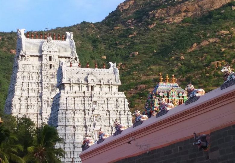 arunachaleshwara temple in south india